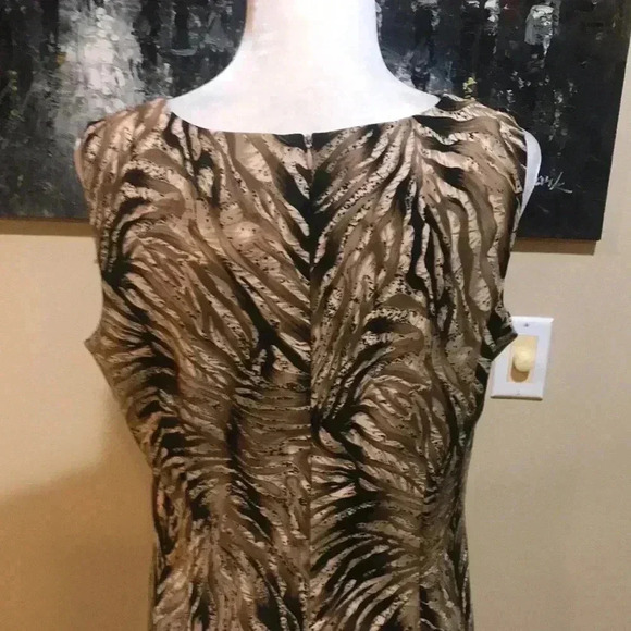John Robert’s Abstract V-Neck Animal Print Design Midi Dress w/Zipper Back-12 - Picture 7 of 8